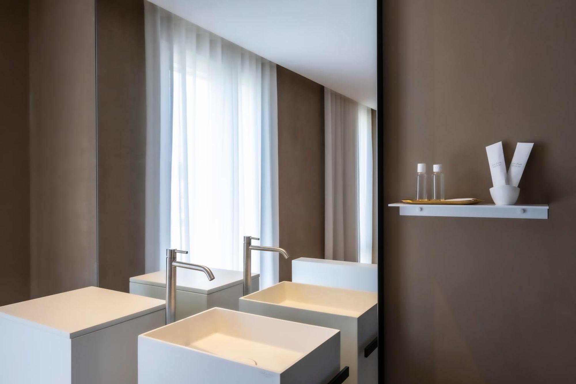Amorgiu Luxury Suites Palermo Exterior photo